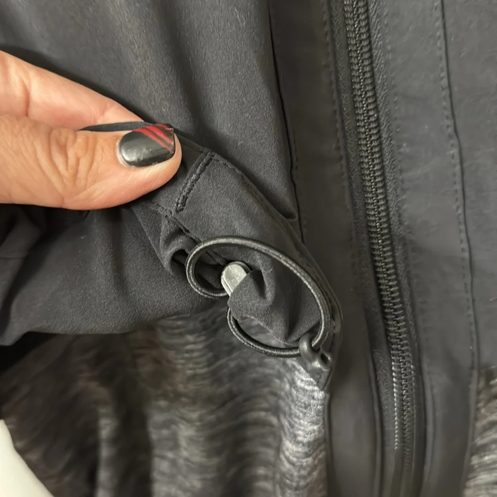 Athleta Run Jacket - Picture 3 of 10